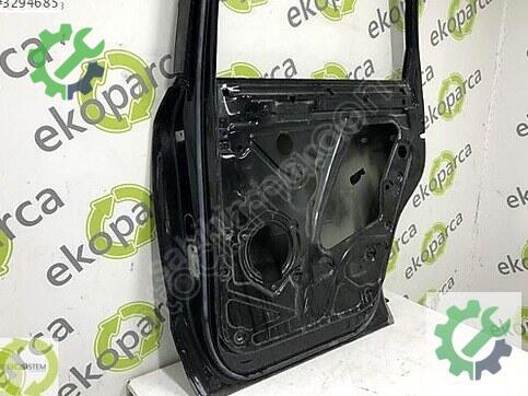 Audi Q7 Sağ Arka Kapı 4L0833052 çıkma parça