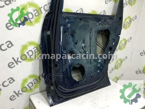Audi Q7 Sağ Arka Kapı 4M0833052 çıkma parça
