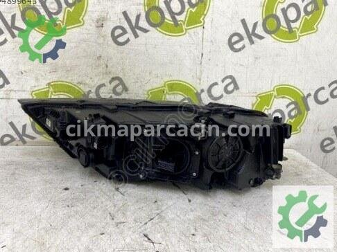 Audi Q7 Sağ Ön Far 4M0941040D çıkma parça
