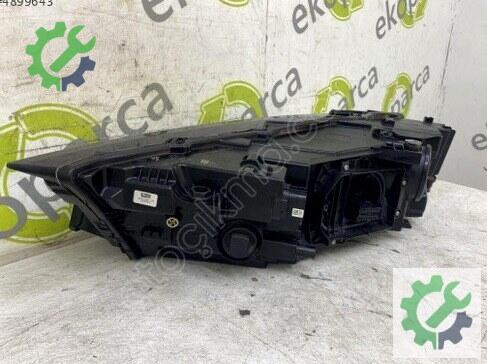 Audi Q7 Sağ Ön Far 4M0941040D çıkma parça