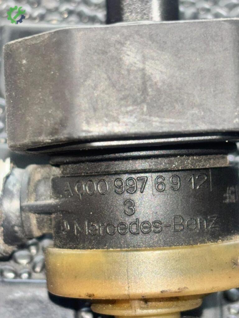 Mercedes-Benz 200 Fren Vakum Pompası A0009976912 çıkma parça
