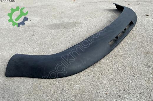 Volkswagen Bora Tampon Spoyleri 1J5805903B çıkma parça