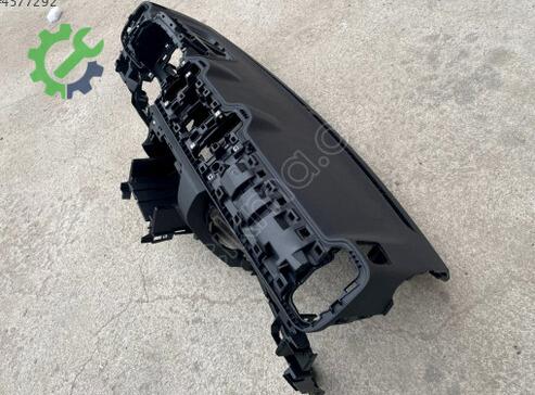 Citroen C5 Ön Torpido 16864245ZD çıkma parça
