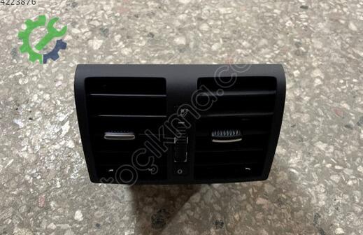 Volkswagen Caddy Havalandırma Izgaraları 1T0819203B çıkma parça