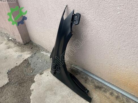 Volkswagen Caddy Sağ Ön Çamurluk 2K5821022B çıkma parça