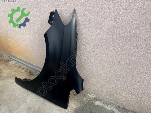 Volkswagen Caddy Sol Ön Çamurluk 2K5821021B çıkma parça