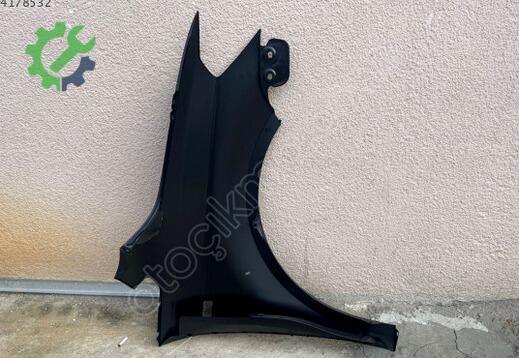 Volkswagen Caddy Sol Ön Çamurluk 2K5821021B çıkma parça