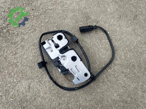 Volkswagen VW CC Kaput Kilidi 3C1823509H çıkma parça