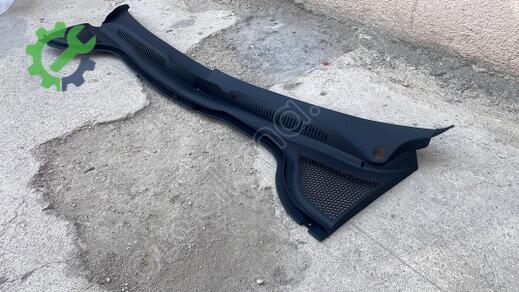 Volkswagen VW CC Ön Cam Izgarası 3C8819403 çıkma parça