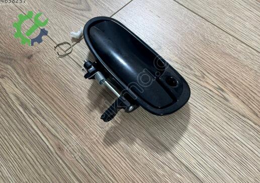 Honda Civic Sağ Ön Kapı Kolu 72140S04003 çıkma parça