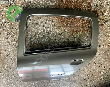 Renault Clio Sol Arka Kapı 7751472475 çıkma parça