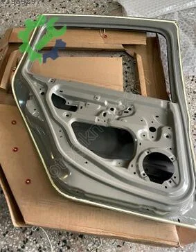 Renault Clio Sol Arka Kapı 7751472475 çıkma parça