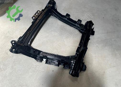 Renault Clio Motor Beşiği 8200759965 çıkma parça