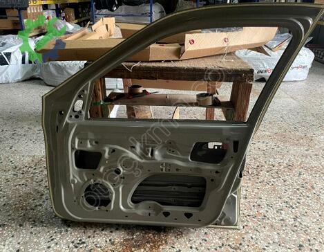 Renault Clio Sağ Ön Kapı 7751472476 çıkma parça