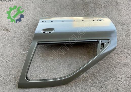 Renault Clio Sol Ön Kapı 7751472474 çıkma parça