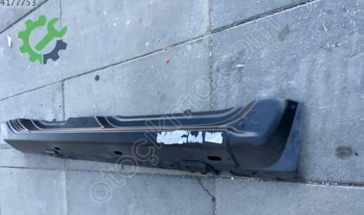 Renault Clio Sağ Marşpiyel Sacı 764604943R çıkma parça