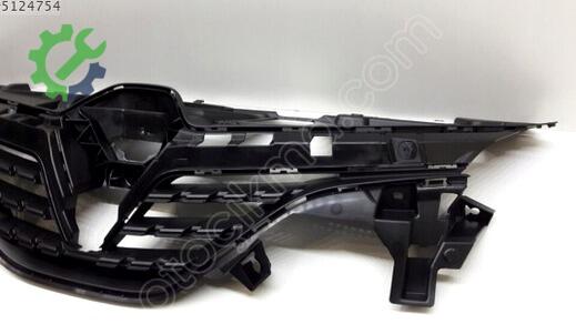 Renault Clio Ön Panjur 622567196R çıkma parça