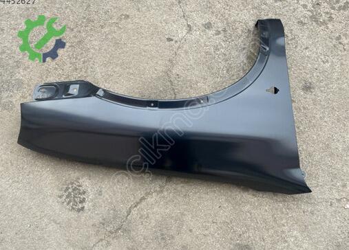 Opel Combo Sol Ön Çamurluk 90387049 çıkma parça