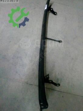 Toyota Corolla Ön Tampon Demiri çıkma parça