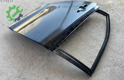 Toyota Corolla Sağ Arka Kapı 6700302550 çıkma parça