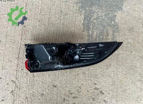 Toyota Corolla Sağ Arka Stop 8155102D10 çıkma parça