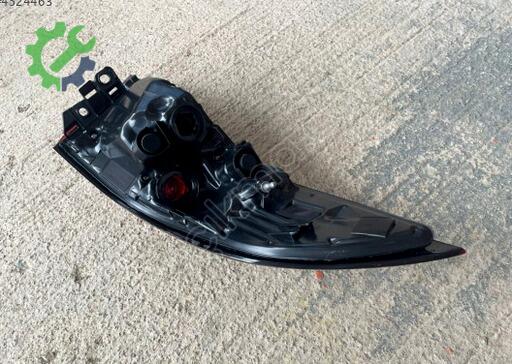 Toyota Corolla Sağ Arka Stop 8155102D10 çıkma parça