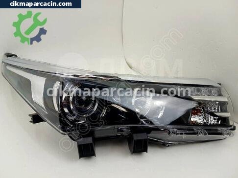 Toyota Corolla Sağ Ön Far çıkma parça