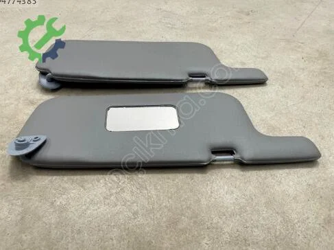 Toyota Corolla Güneşlik çıkma parça