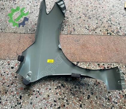 Toyota Corolla Sağ Ön Çamurluk 5381212B60 çıkma parça