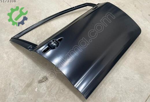 Toyota Corolla Sağ Ön Kapı 6700102560 çıkma parça