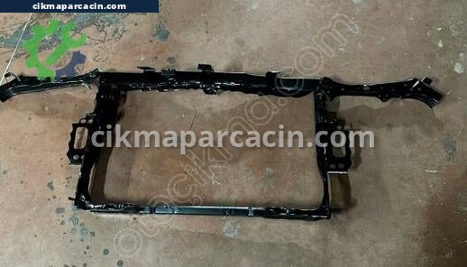 Toyota Corolla Ön Panel çıkma parça