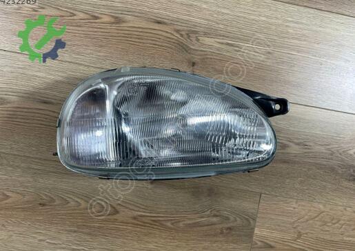 Opel Corsa Sağ Ön Far 1216487 çıkma parça