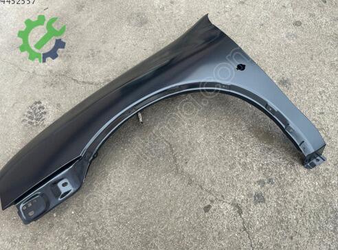 Opel Corsa Sol Ön Çamurluk 90387074 çıkma parça