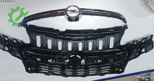 Opel Corsa Ön Panjur 39003576 çıkma parça