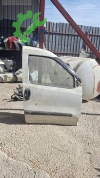 Fiat Doblo Sağ Ön Kapı çıkma parça