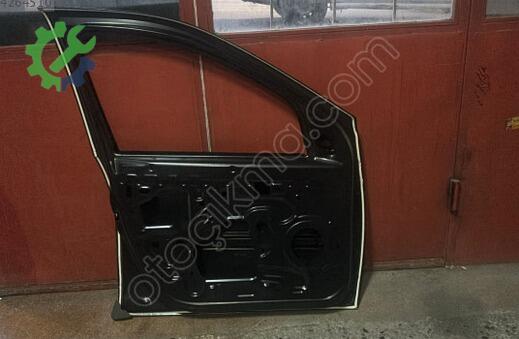 Dacia Duster Sol Ön Kapı 801019012R çıkma parça