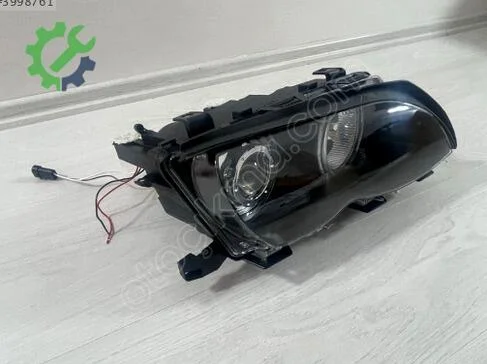 BMW 3 Serisi Sağ Ön Far 63127165832 çıkma parça