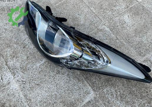 Hyundai Elantra Sol Ön Far 92101-3X030 çıkma parça