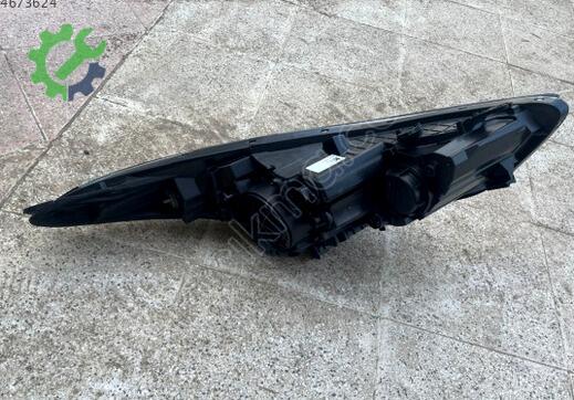 Hyundai Elantra Sol Ön Far 92101-3X030 çıkma parça