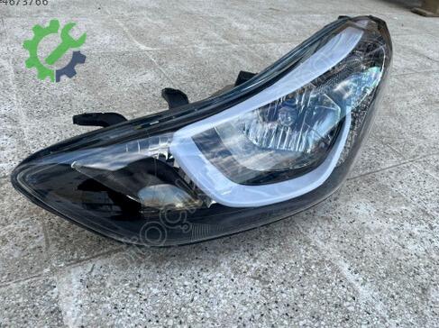 Hyundai Elantra Sol Ön Far 921013X210 çıkma parça