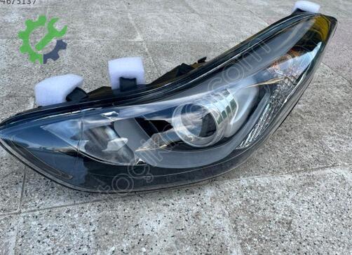 Hyundai Elantra Sol Ön Far 92101-3X420 çıkma parça