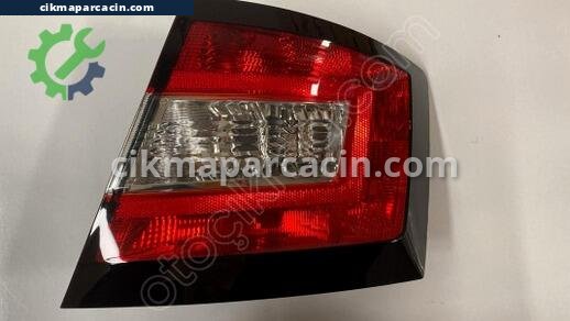 Skoda Fabia Sağ Arka Stop çıkma parça