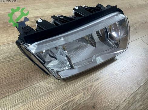 Skoda Fabia Sağ Ön Far 6Y1941016H çıkma parça