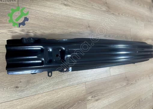 Skoda Fabia Ön Tampon Demiri 6Y0807109C çıkma parça