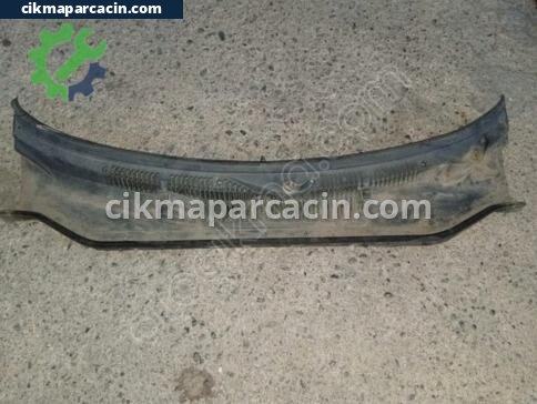 Fiat Albea Ön Cam Izgarası çıkma parça