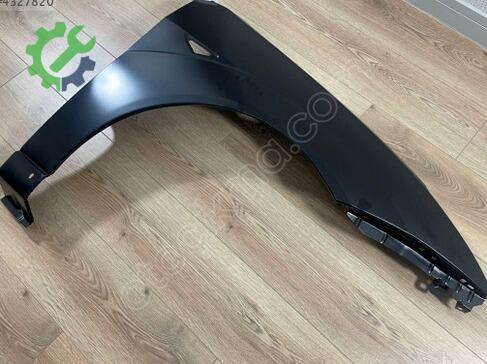 Ford Focus Sağ Ön Çamurluk XS4116015AU çıkma parça