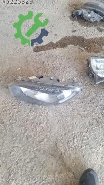 Ford Tourneo Courier Sol Ön Far çıkma parça
