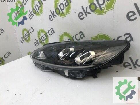 Ford Kuga Sol Ön Far çıkma parça