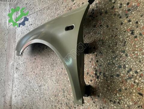 Volkswagen Golf Sol Ön Çamurluk 1J0821021 çıkma parça