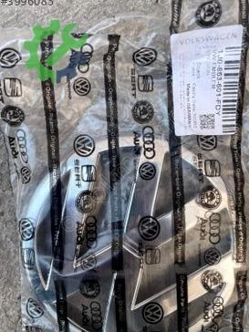 Volkswagen Golf Ön Panjur 1J0853601 çıkma parça